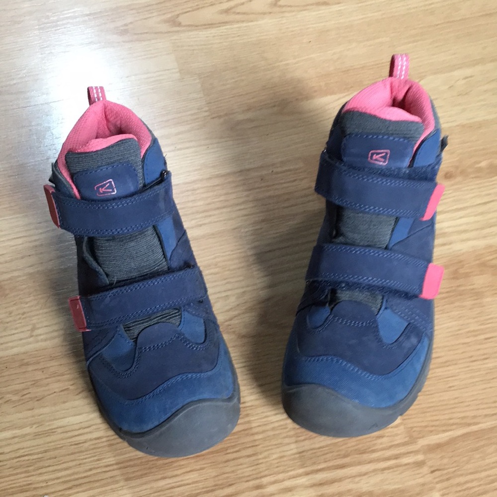 Waterproof Keene Velcro Strap Hikers